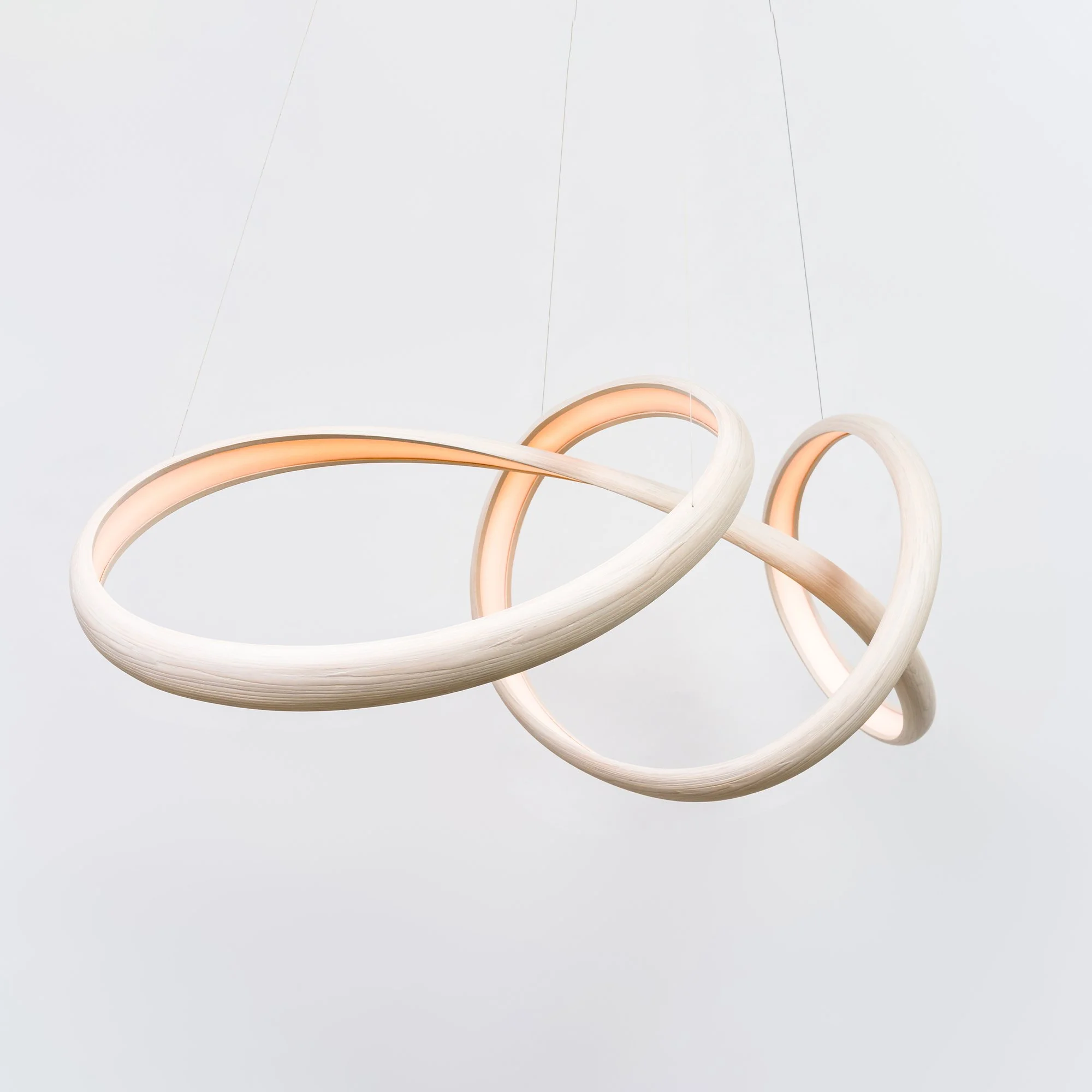 FREEFORM XL LIGHT SCULPTURE MADE WITH ASH, LED AND LINEN LIGHT